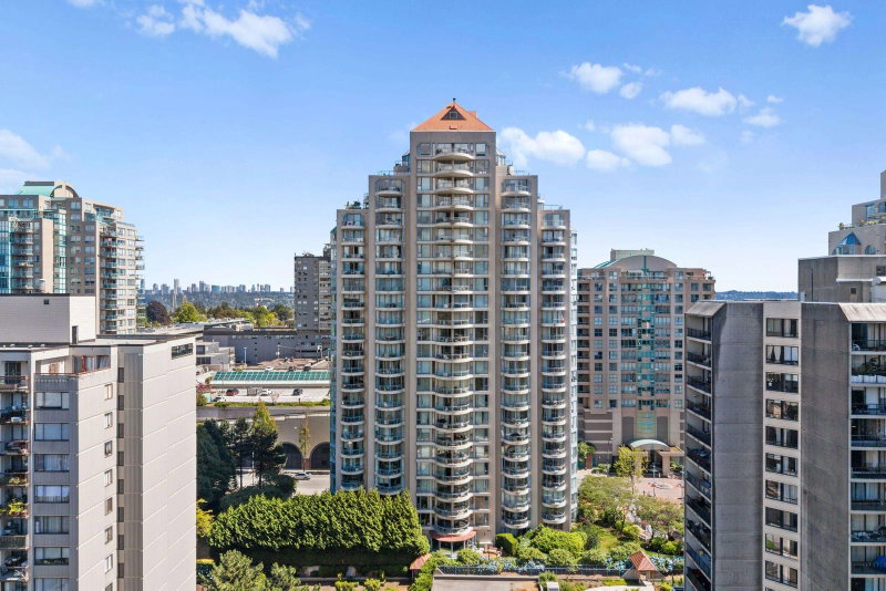 103 - 719 Princess Street