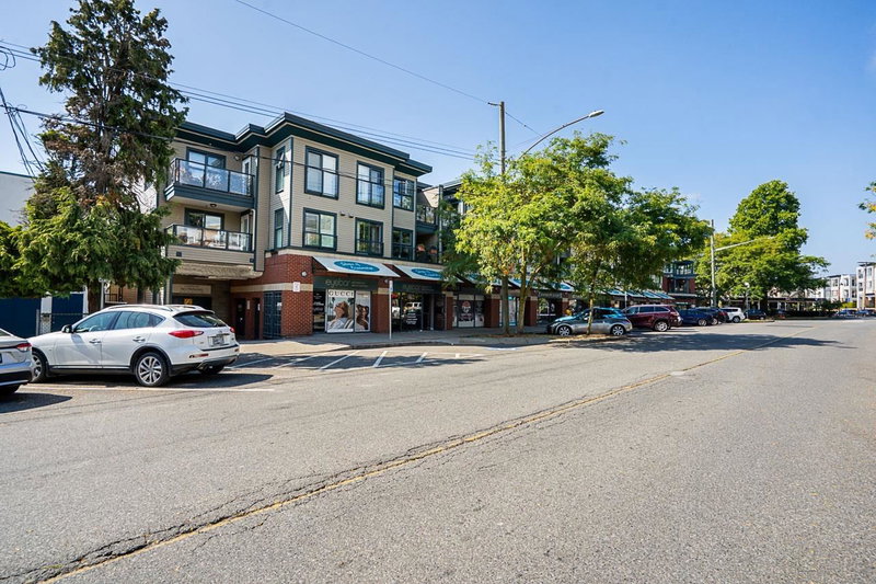 307 - 15210 Pacific Avenue