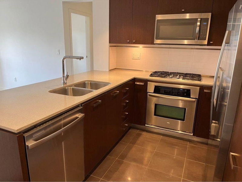 3XX - 2940 King George Boulevard