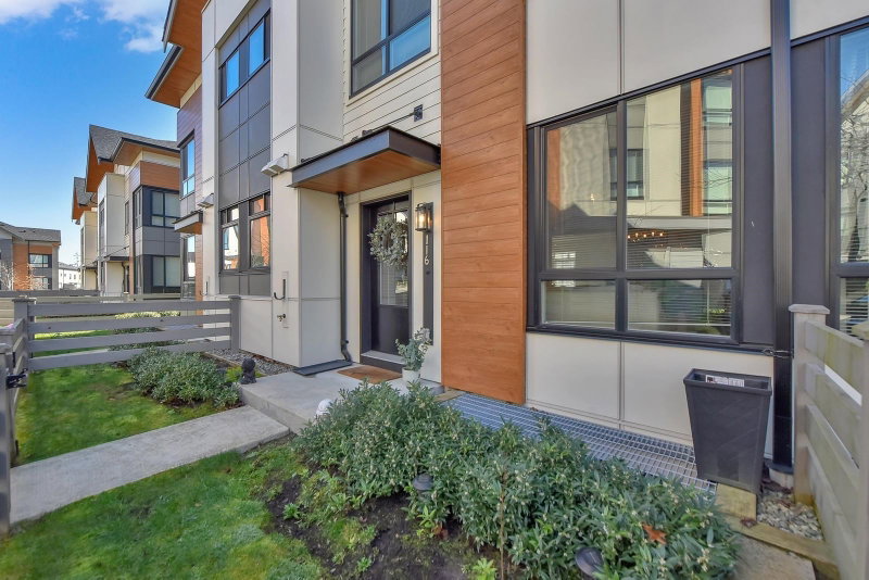 116 - 15111 Edmund Drive