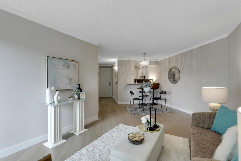211 - 5294 204 St Street