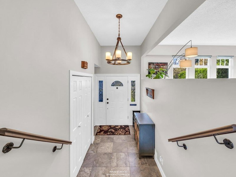 10920 Hogarth Drive