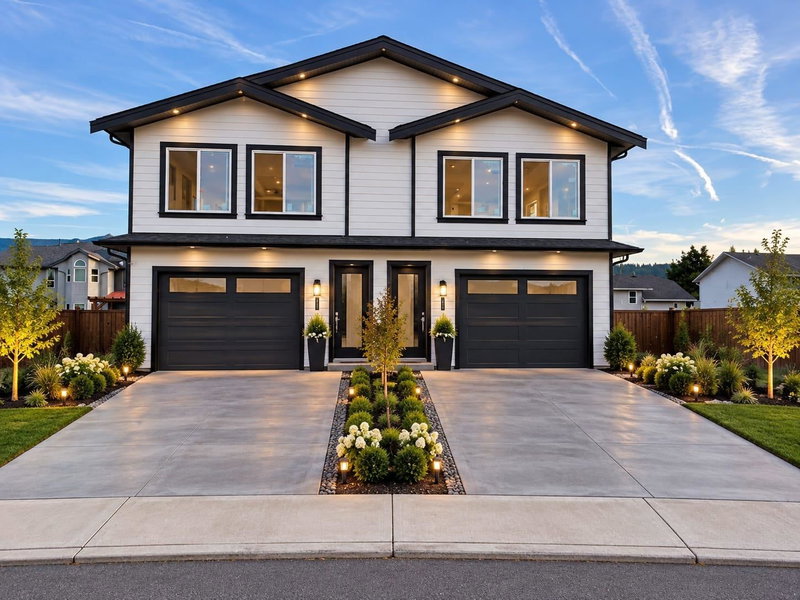 B - 2020 Viewmount Court