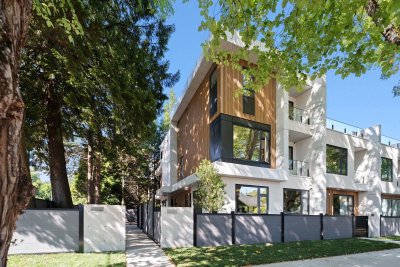 5 - 1491 Devonshire Crescent