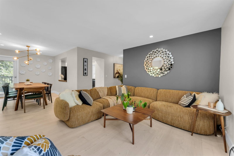 10 - 1140 Falcon Drive