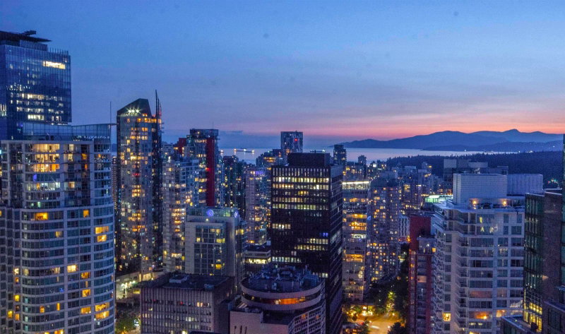 340X - 1077 Cordova Street W