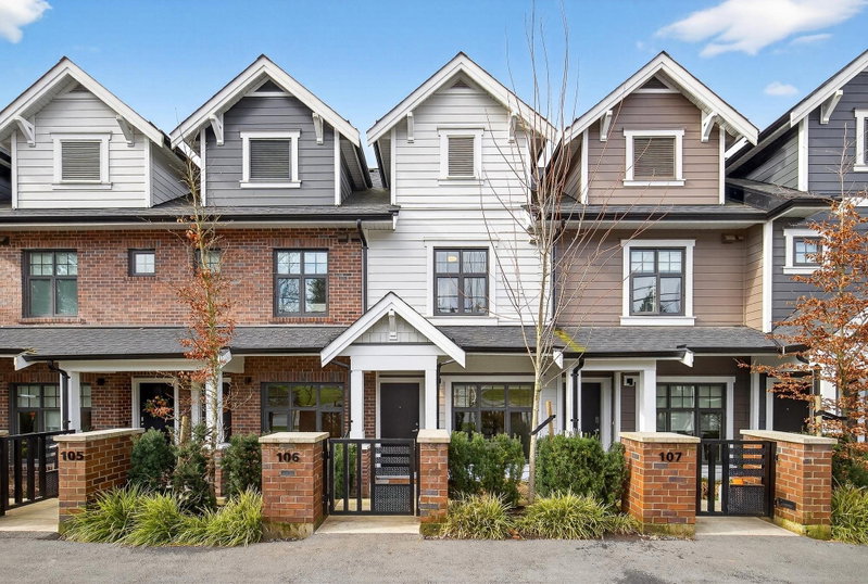 106 - 678 Fairview Street