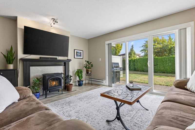 3 - 46350 Cessna Drive