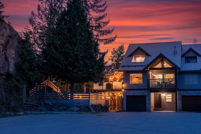 2323 Aspen Court