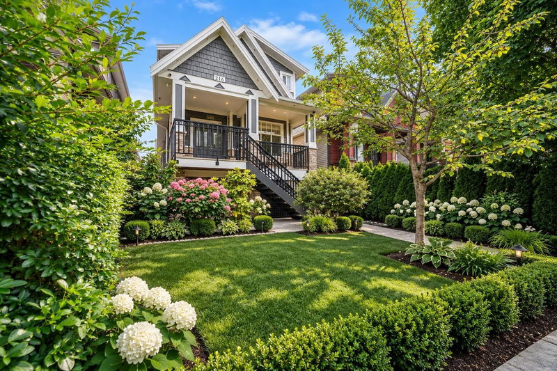 216 Hume Street