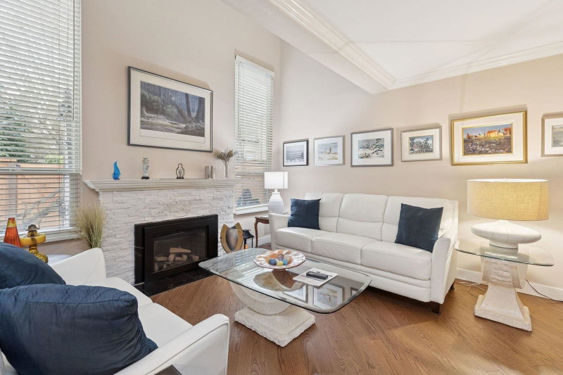 20 - 6871 Francis Road
