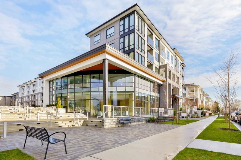 322 - 9213 Odlin Road