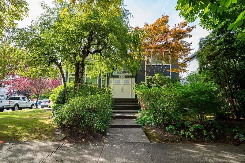 2308 14th Avenue W