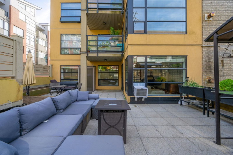 204 - 124 3rd Street W