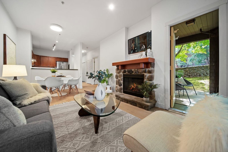 108 - 675 Park Crescent