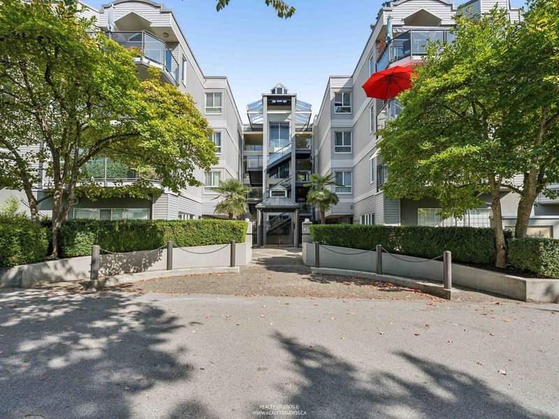 111 - 2250 Marine Drive SE