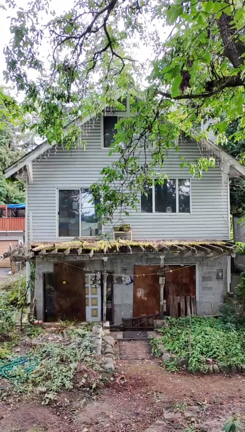 7822 Rosewood Street
