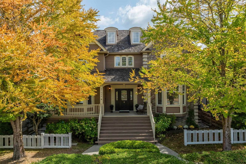 21646 Murray's Crescent