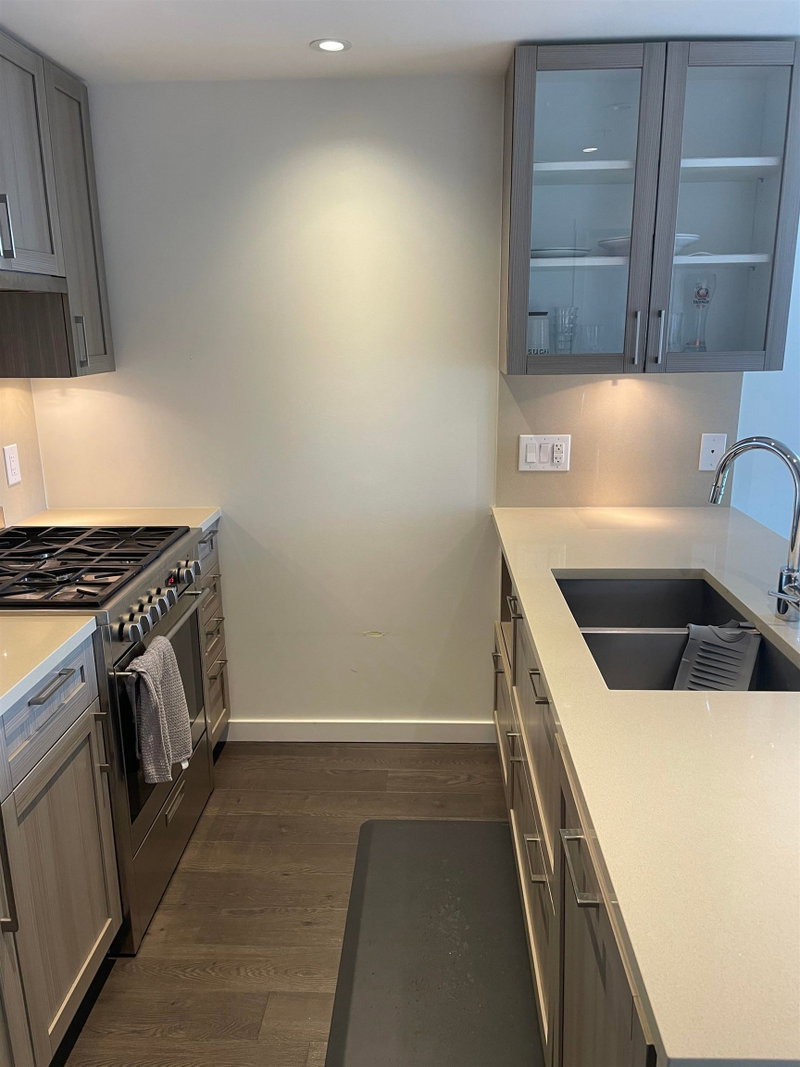 859 - 5515 Boundary Road