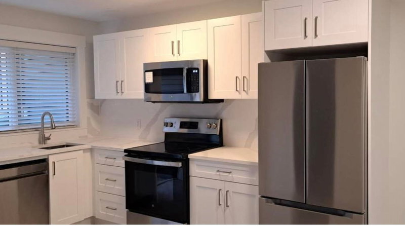 Suite - 8668 Machell St