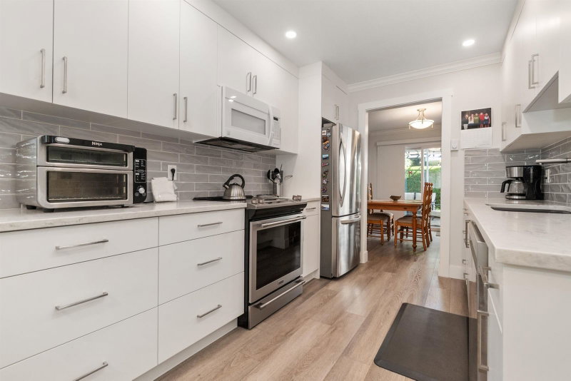 14 - 46349 Cessna Drive