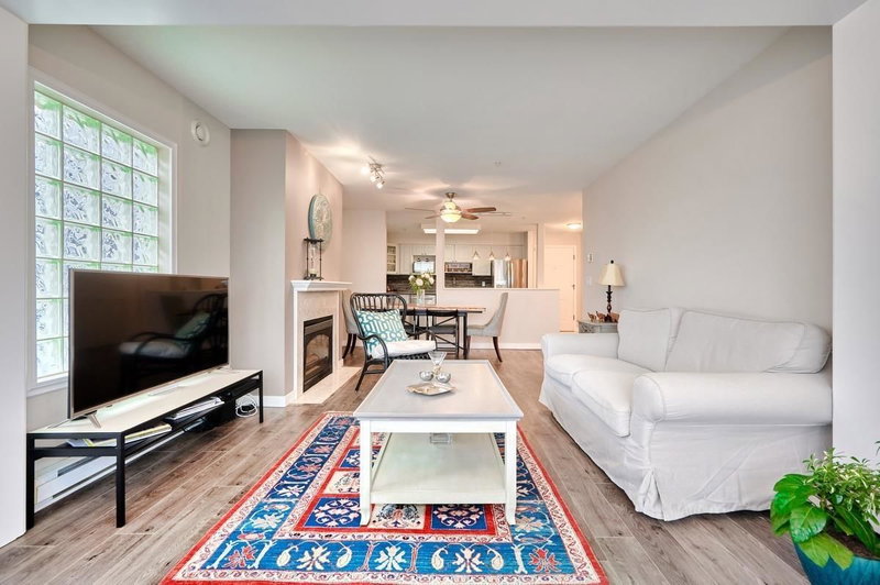 307 - 855 16th Street W