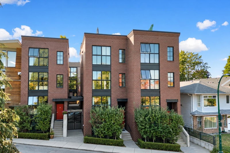 3431 Porter Street