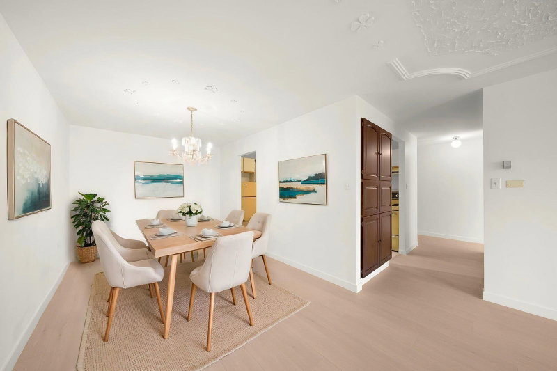 1002 - 6651 Minoru Boulevard