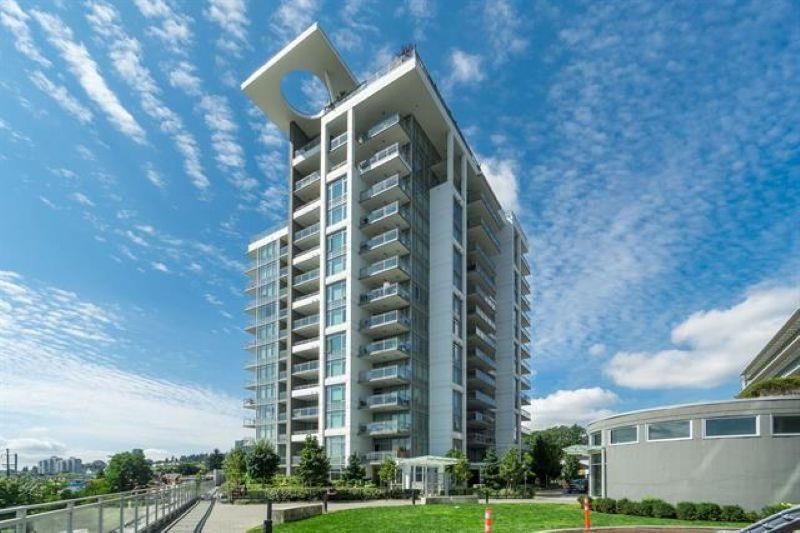 802 - 200 Nelson's Crescent