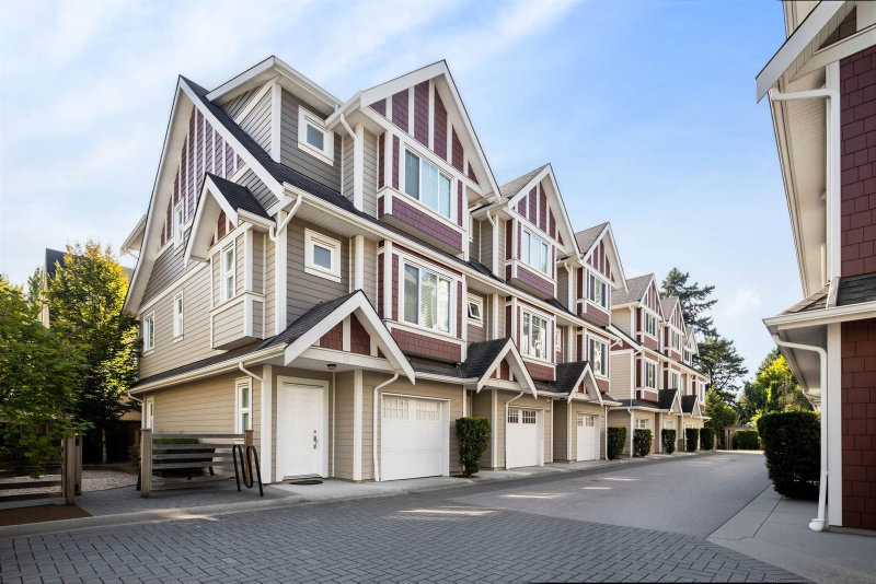11 - 9780 General Currie Road