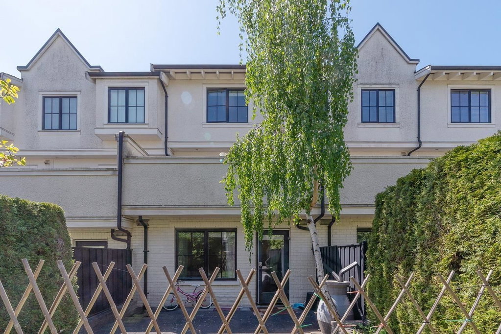 Studio - 6288 Eagles Drive 3