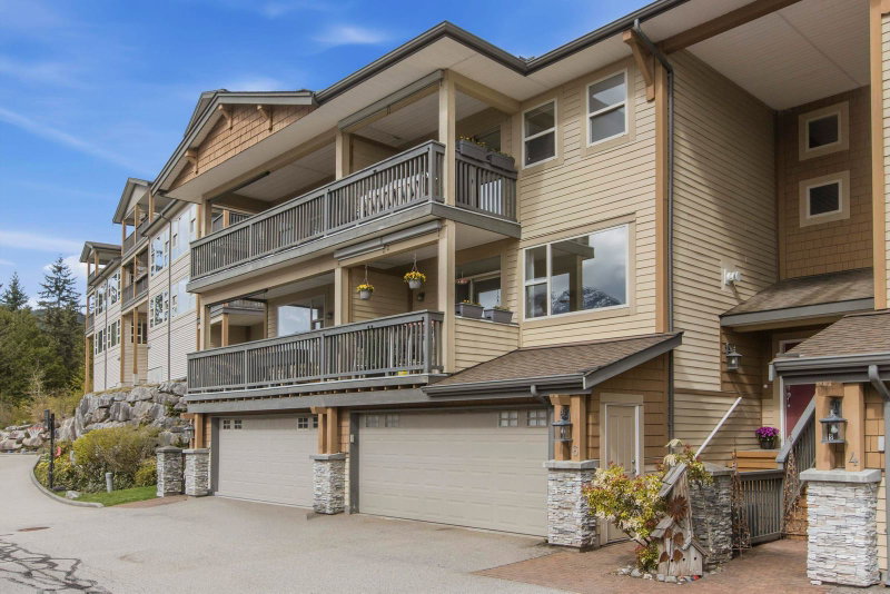 6 - 1024 Glacier View Drive