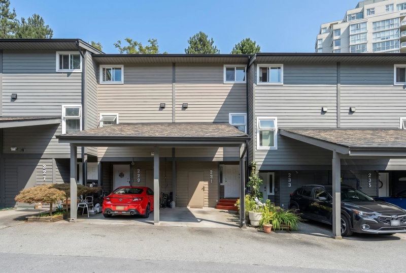 231 Balmoral Place