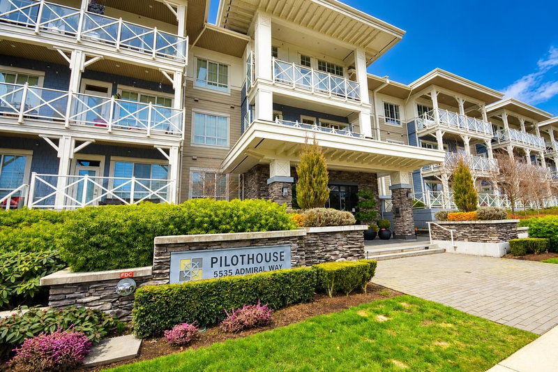 229 - 5535 Admiral Way