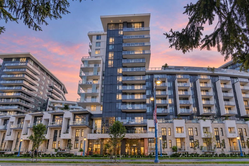 527 - 6300 Minoru Boulevard