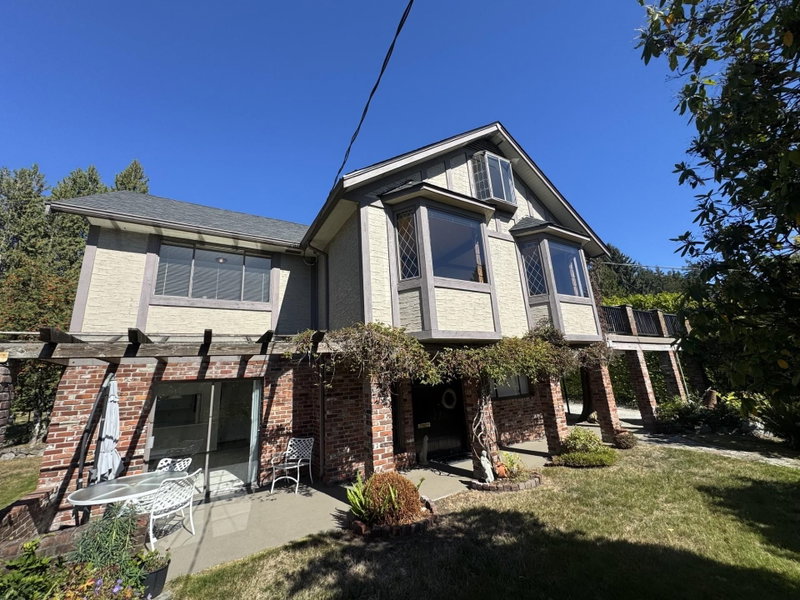 350 Windsor Road E