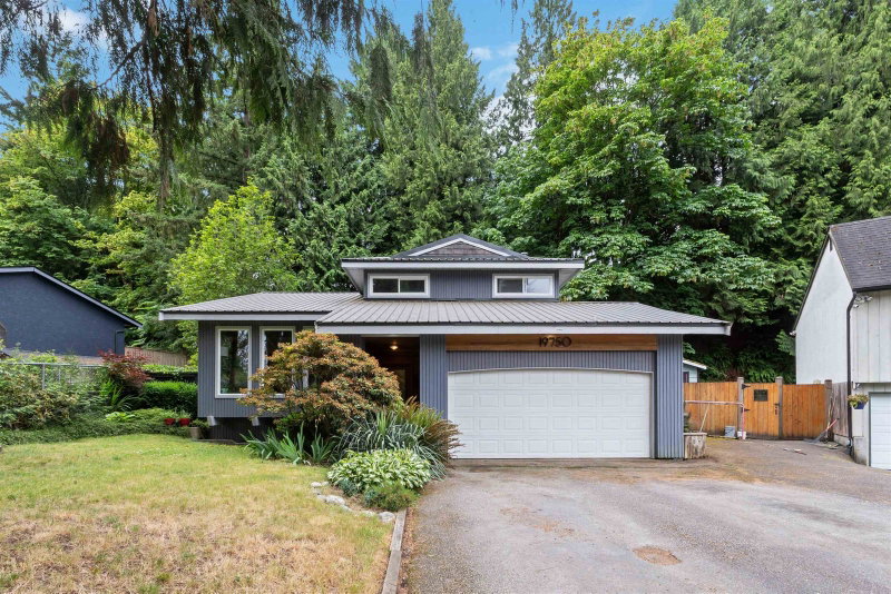 19750 Wildwood Crescent N