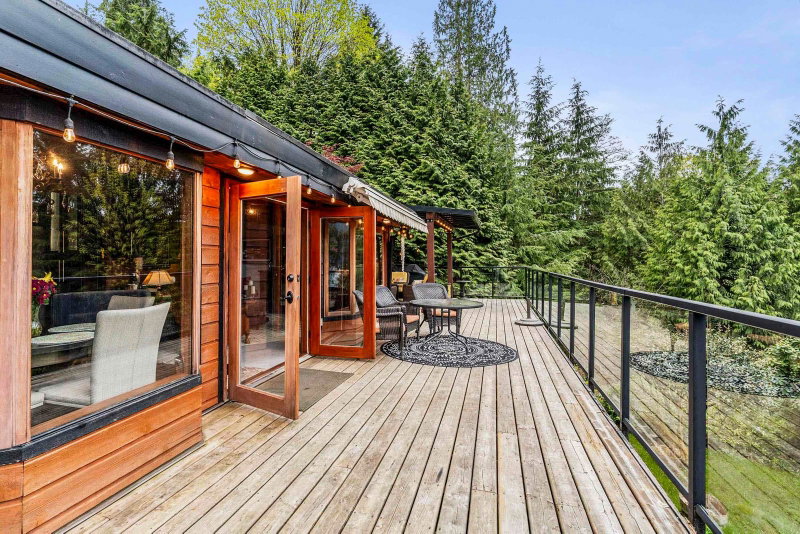 3543 Bedwell Bay Road