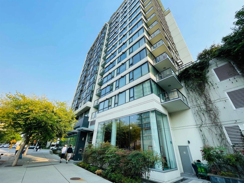 1113 - 7988 Ackroyd Road