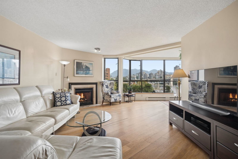 602 - 1490 Pennyfarthing Drive