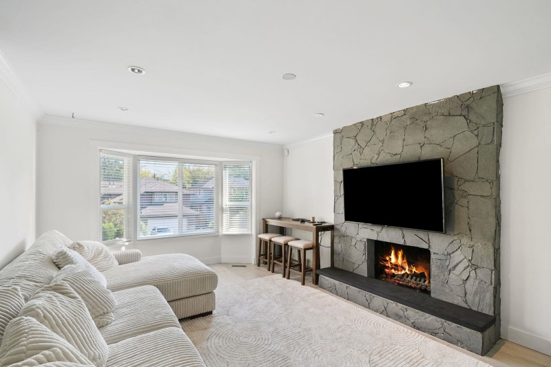 11885 Chateau Wynd