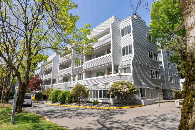 306 - 7431 Blundell Road