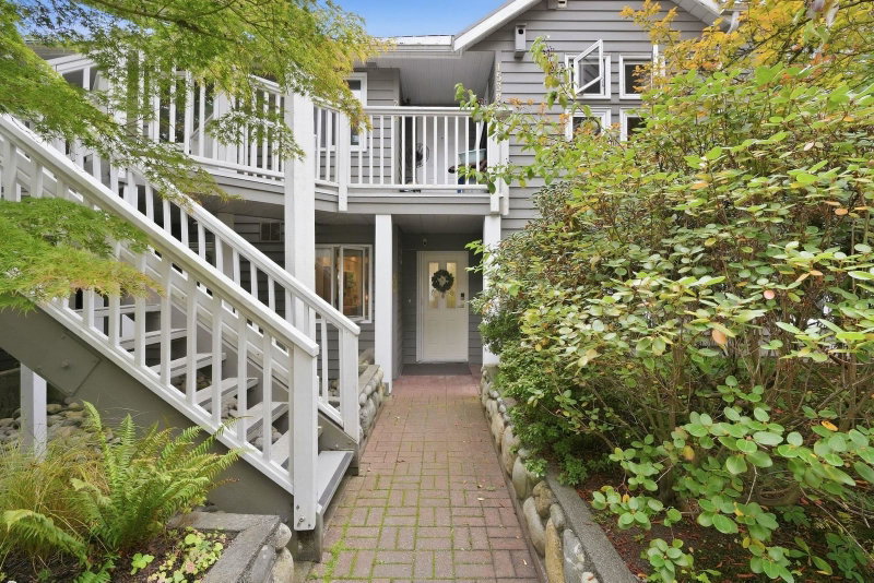 102 - 1538 Bowser Avenue