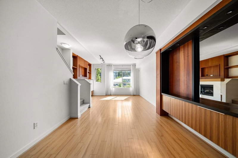 3 - 301 Klahanie Drive