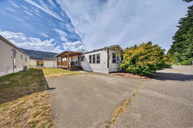 15 - 44565 Monte Vista Drive