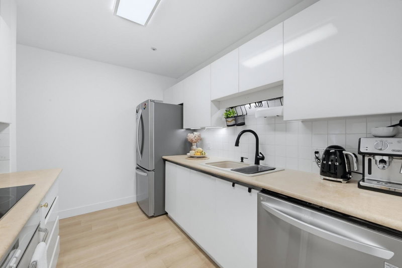 203 - 15375 17 Avenue