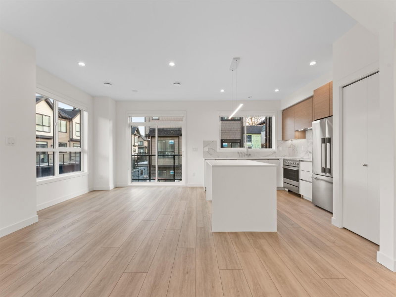 27 - 4337 Boundary Road