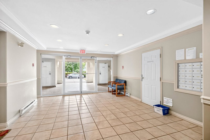 206 - 33675 Marshall Road