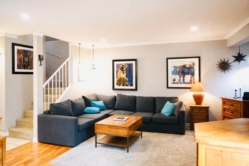 55 - 9955 140 Street