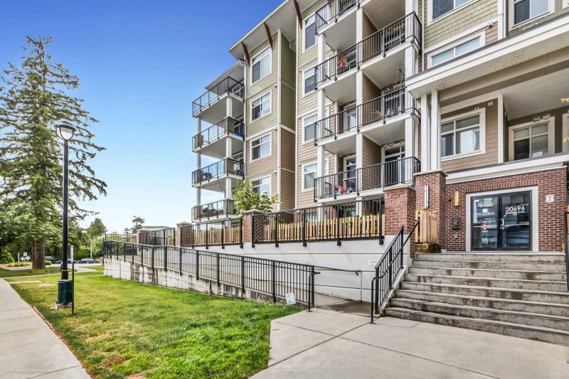 317 - 20696 Eastleigh Crescent